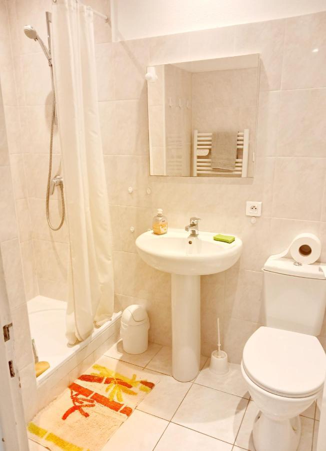 Nice Large 2Br Sunny 20 Meter Terrace Parking Beach Shops Exteriér fotografie